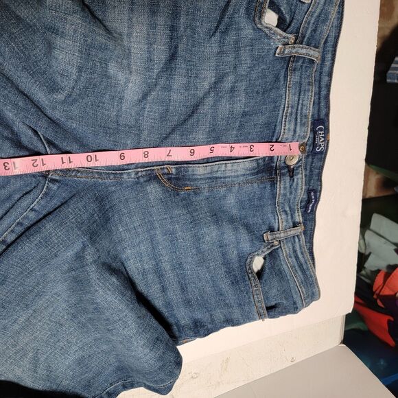 Chaps Women's Size 14/32  Boyfriend Stretch Straight Legged Blue Jeans - Picture 7 of 10